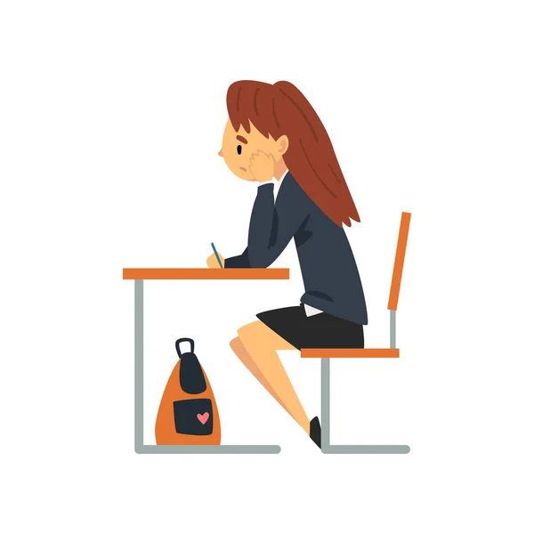 Verveeld vrouwelijke Student zit op Bureau in de klas, zijaanzicht, schoolmeisje in uniforme studeren op School, College vectorillustratie — Stockvector