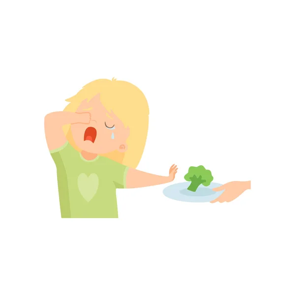 Schattig huilend meisje weigert te eten van Broccoli, kind houdt niet van gezonde voeding vectorillustratie — Stockvector