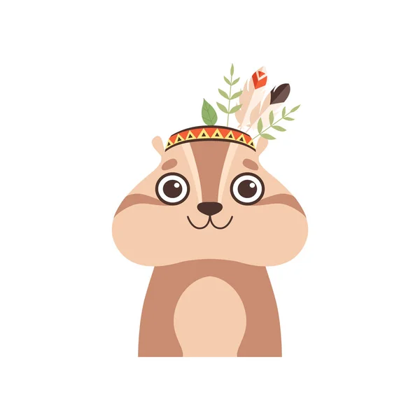 Jolie coiffe pour animaux Woodchuck avec plumes et feuilles Illustration vectorielle — Image vectorielle