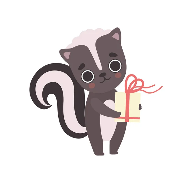 Söt liten Skunk med presentförpackning, bedårande bebis djur tecknad karaktär vektor illustration — Stock vektor