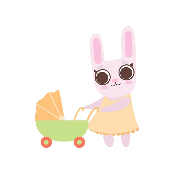 Famille heureuse de lapins, Mère lapin poussant bébé landau, Mignon dessin animé lièvres personnages Illustration vectorielle — Image vectorielle