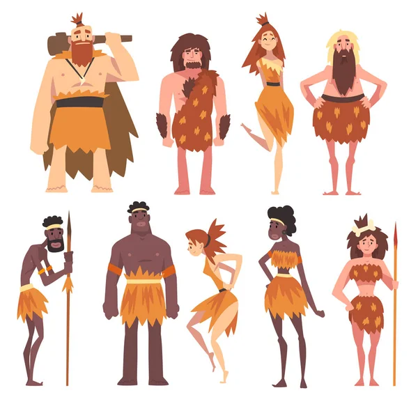 Set de Personas Prehistóricas, Edad de Piedra Primitiva Hombres y Mujeres en Pieles Animales Personaje de Dibujos Animados Vector Ilustración — Vector de stock