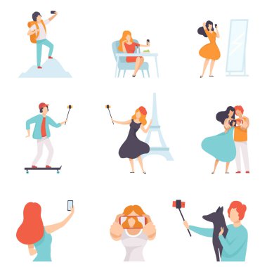 Akıllı Telefonlar Seti'nde Selfie Fotoğrafı Çeken Kişiler, Modern Gadget'lar Vektör Çizimi Kullanarak Sosyal Medya İçin Fotoğraf veya Video Yapan Genç Kadın ve Erkekler