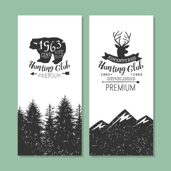 Set de șabloane Logo Club de vânătoare, Camping forestier Etichete sau insigne Vector Illustration — Vector de stoc