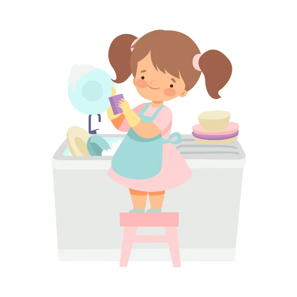 Ragazza carina che lava i piatti, bambino adorabile che fa faccende domestiche a casa illustrazione vettoriale — Vettoriale Stock