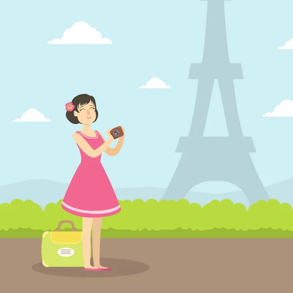 Female Tourist Sightseeing and Taking Photo of Eiffel Tower, Girl Travelling on Summer Vacation, Vector Illustration — Stock Vector