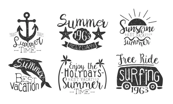 夏季时间复古标签集，享受假期，冲浪免费乘坐手绘徽章矢量插图 — 图库矢量图片