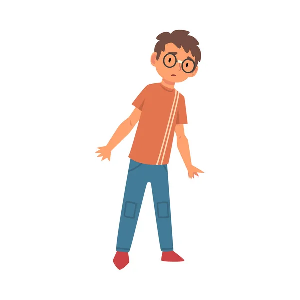 Verängstigte Jungenfigur mit Brille und lässiger Kleidung Cartoon Vektor Illustration — Stockvektor