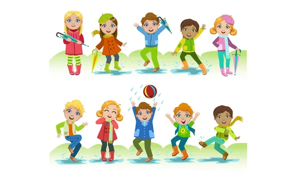 Bonito crianças felizes brincando no conjunto de chuva, meninos e meninas se divertindo ao ar livre Vector Ilustração — Vetor de Stock