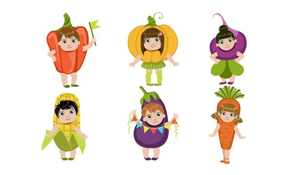 Milé malé děti oblečené jako zelenina sada, pepř, dýně, Beetroot, kukuřičný COB, Baklažánka, vektorový vektor — Stockový vektor