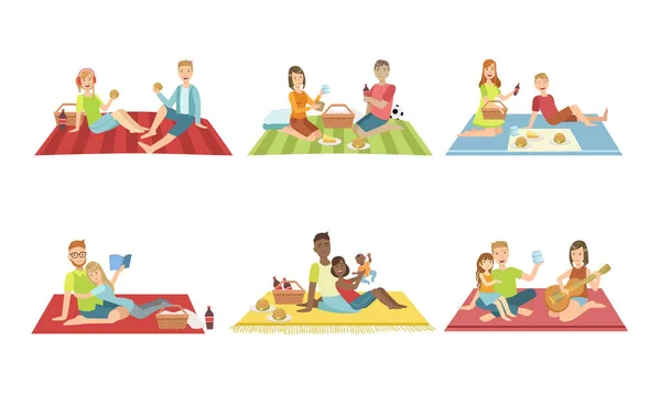 Happy Families Having Picnic In Park Set, People Sitting On Plaids, Eating and Relaxing, Couples and Kids Spending Time Together Vector Illustration — Stock Vector