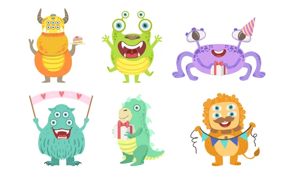 Aranyos színes boldog szörnyek szett, vicces barátságos mutáns karakterek, születésnapi party tervezési elemek Vector illusztráció — Stock Vector