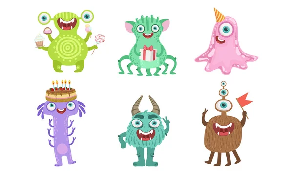 Söta glada monster set, rolig vänlig tecknad Mutant karaktärer, barnslig födelsedagsfest design element vektor illustration — Stock vektor