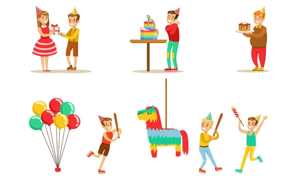 Dzieci świętują urodziny zestaw, Chłopiec będzie złamać Pinata, Dzieci bawią się na przyjęciu urodzinowym z tortu i prezenty wektor ilustracji — Wektor stockowy