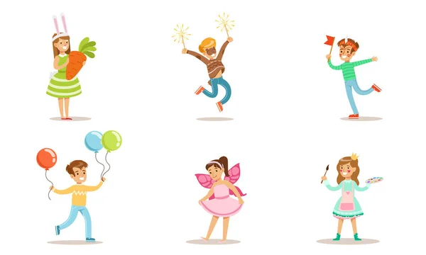 Happy Kids with Painted Faces and Festival Costumes Set, Cyte Boys and Girls Divirtiéndose en la Fiesta Vector Illustration — Archivo Imágenes Vectoriales