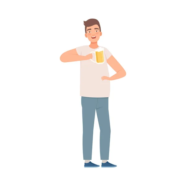 Feliz hombre beber cerveza mal hábito ilustración vector — Archivo Imágenes Vectoriales