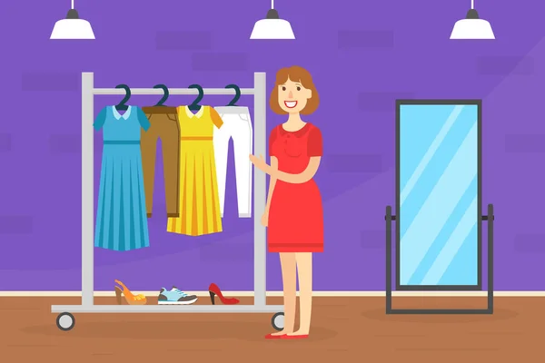 Junge Frau kauft neues Kleid, weiblicher Kundencharakter wählt Kleider auf Kleiderbügel flache Vektor-Illustration — Stockvektor