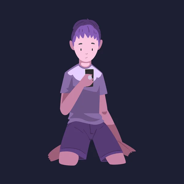 10代の男の子が夜にスマートフォンで座っています,オンラインビデオゲームやソーシャルネットワーク上でチャットをプレイするためのガジェットを使用して子供ベクトルイラスト — ストックベクタ