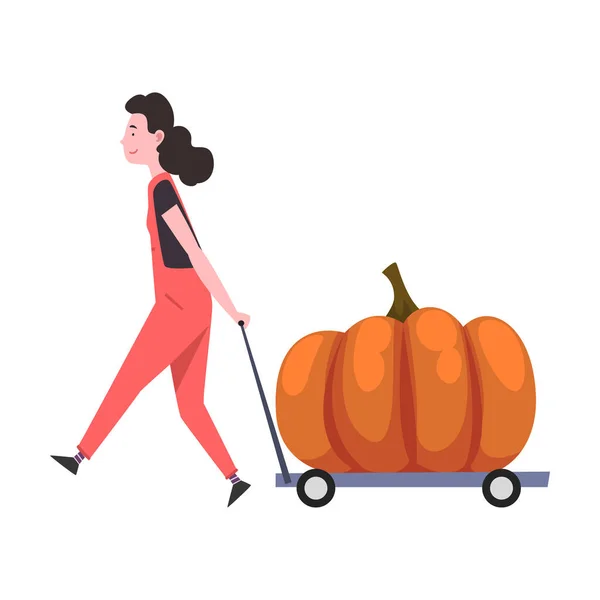 Ragazza che trasporta grande zucca sul carrello, personaggio di agricoltore femminile con illustrazione biologica naturale del vettore della verdura — Vettoriale Stock