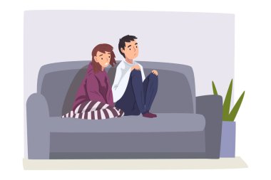 Üzgün Aile Çifti Koltukta Otururken, Genç Adam ve Kadın Evde Vektör İllüzyonunda Birlikte Zaman Geçiriyorlar