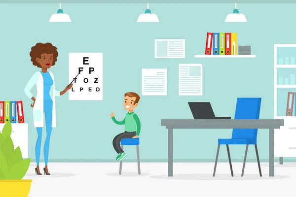 Optetrist Checking Boy Eyesight with Test Chart, Doctor Woman doing Medical Examination of Kid, Medical Service Concept Vector Illustration — Stockový vektor