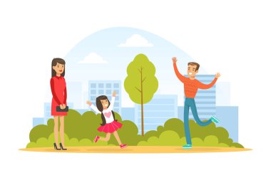 Park 'ta Aile Yürüyüşü, Babasına Sarılmak İçin Koşan Şirin Küçük Kız, Çocuk Yazın Açık Hava Etkinliği Çizgi Filmi Vektör İllüstrasyonu