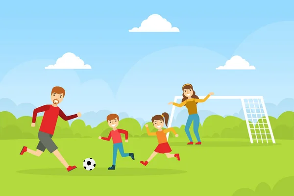 Šťastná rodina hraje fotbal venku, matka, otec, dcera a syn tráví čas spolu Cartoon Vector Illustration — Stockový vektor
