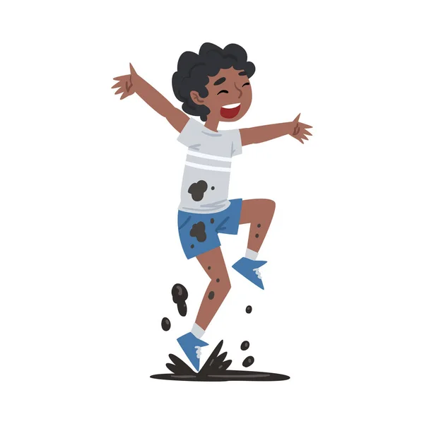 Menino Africano Americano Saltando na Lama, Mau Comportamento Infantil Cartoon Style Vector Illustration on White Background —  Vetores de Stock