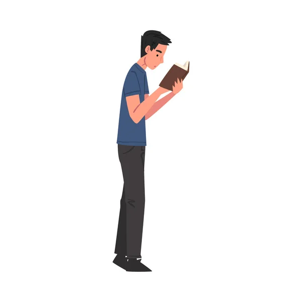 Boční pohled na mladého muže čtení knihy při stání, mužské studentské postavy Studium nebo příprava na zkoušku, milovník knih, literatura Fan Cartoon Style Vector Illustration — Stockový vektor
