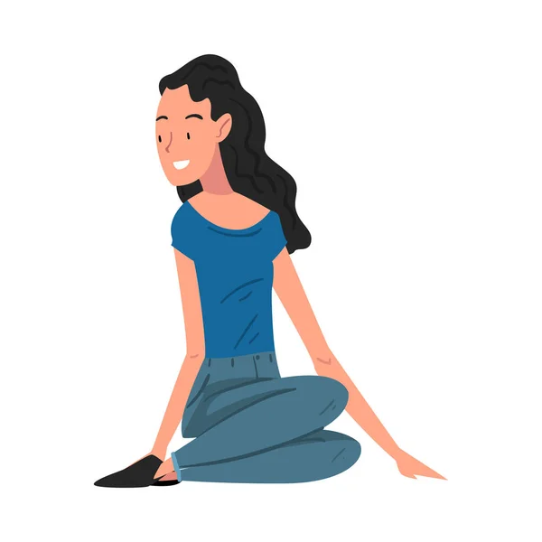 Belle fille brune en vêtements décontractés, étudiante assise sur la pelouse Illustration vectorielle de bande dessinée — Image vectorielle