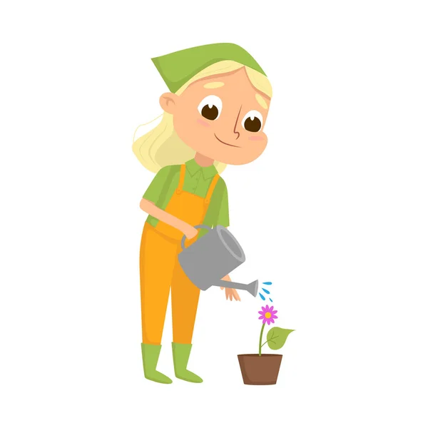 Nettes Mädchen, das Blume im Blumentopf gießt, kleine Bauernfigur in Overalls, die im Garten-Cartoon-Stil arbeitet Vektor-Illustration — Stockvektor