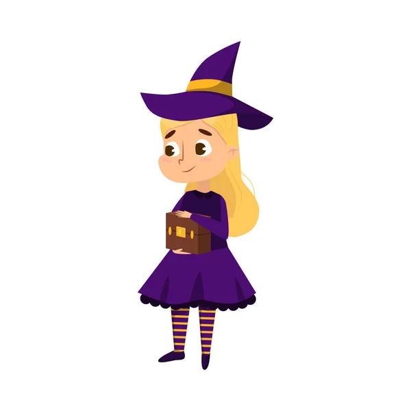 带有魔法木盒的小魔女、穿着紫色衣服的可爱女孩和帽子练习巫术漫画风格的病媒图解 — 图库矢量图片