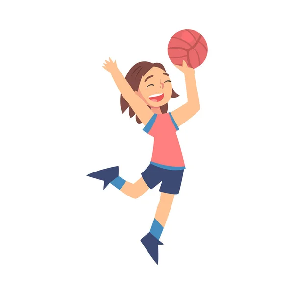 Roztomilé usmívající se dívka hraje míč, Kid dělá sport, zdravý životní styl koncepce karikatura styl vektorové ilustrace — Stockový vektor