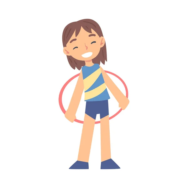 Fille tournant Hula Hoop autour de sa taille, enfant faisant du sport, mode de vie sain concept dessin animé style vectoriel illustration — Image vectorielle