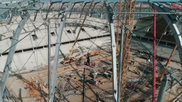 Fotbalový stadion zavěšený výstavba Volgograd — Stock video