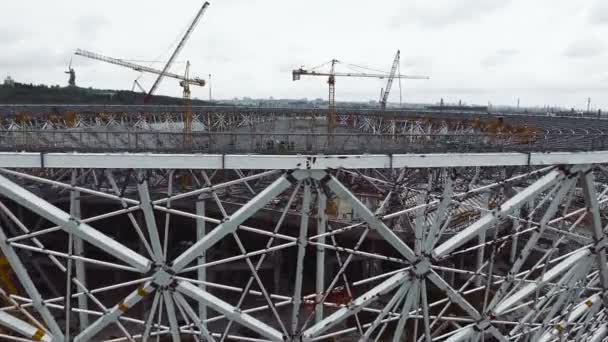 Légi felvétel egy labdarúgó stadion építési terület. Volgográd — Stock videók