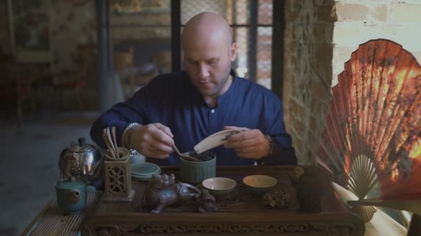 Tradiční čínský čajový obřad — Stock video