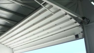 Motordan İç Garaj Kapısı Kapatma Hareketi.