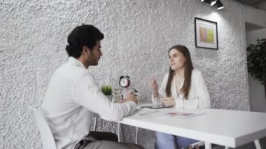 İş görüşmesi sırasındaki sorulara boş adaylık yanıtları