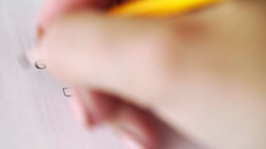 Soru ve cevap. Cinsiyet. Kadın kalem anketi kullandı