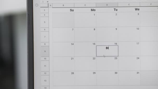 Escribir CUMPLEAÑOS el 16 en el calendario para recordar esta fecha . — Vídeo de stock