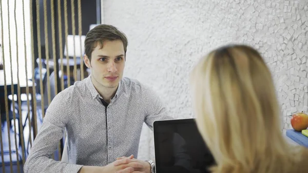 Business people finished meeting at the modern office, hand shake — Stock Photo, Image