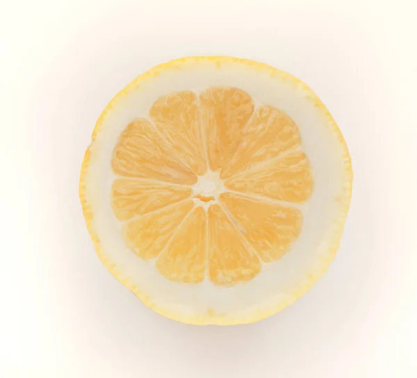 La moitié du citron isolé sur fond blanc — Photo