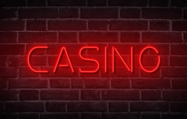 Rosso casino neon segno isolato su nero — Foto Stock