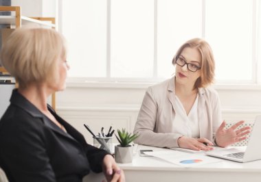 Çalışma projesi tartışmaya iki iş kadını