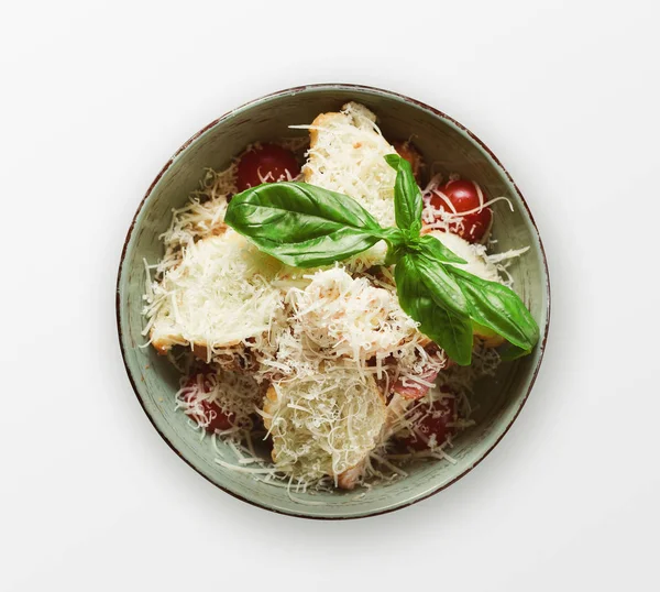 Caesar restaurant salad, isolated on white — Stock Photo, Image