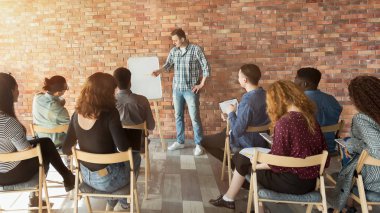 Grup studenta st Eğitim Semineri