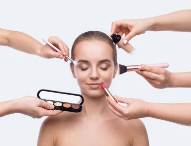 Daha fazla el beyaz izole makyaj