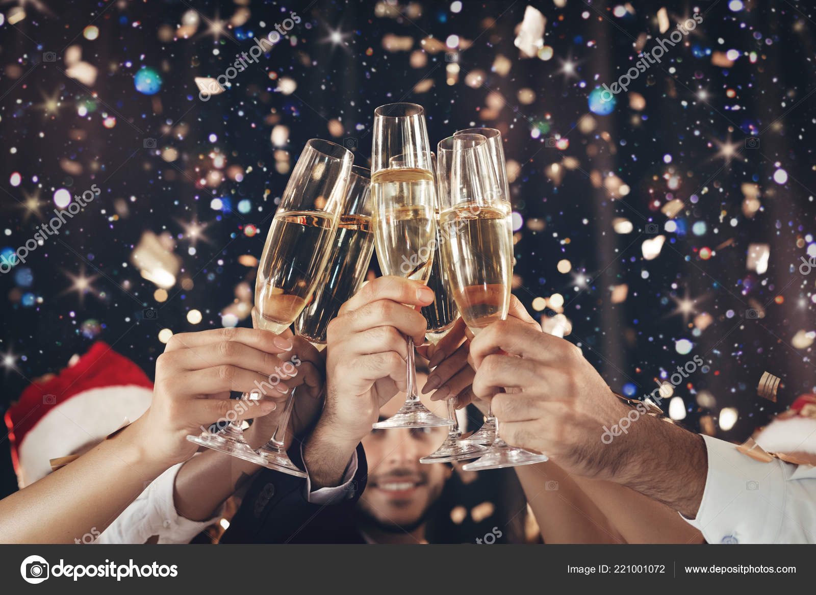 https://st4.depositphotos.com/4218696/22100/i/1600/depositphotos_221001072-stock-photo-clinking-glasses-of-champagne-in.jpg
