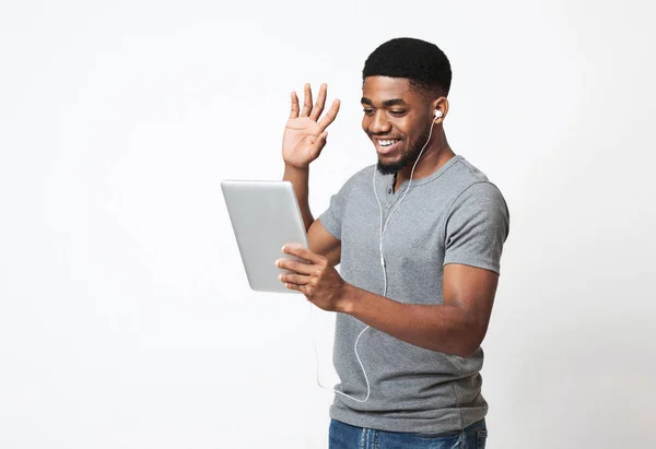 African-american man making video call with tablet — Stock Photo, Image